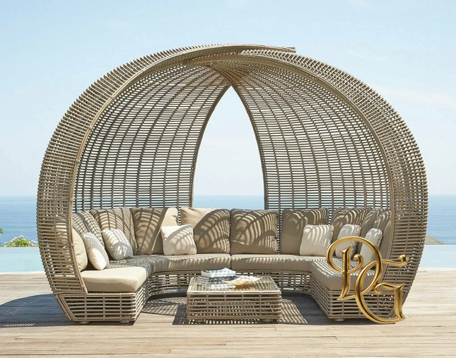 Столик журнальный Spartan