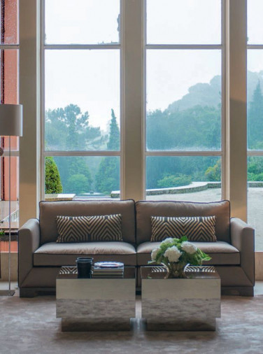 Столик журнальный Montana