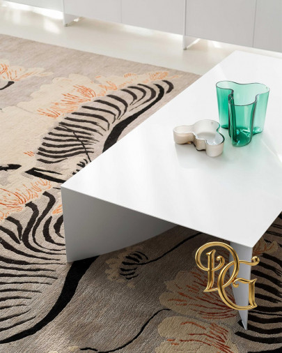 Столик журнальный Void Poletti