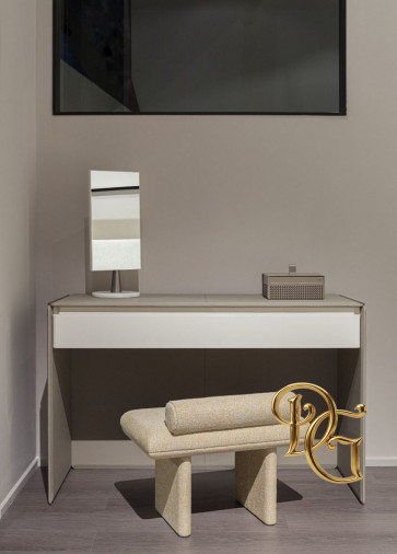 Туалетный столик Zero