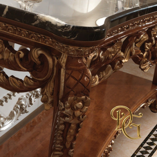 Консоль Monte Napoleone