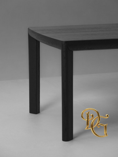 Стол обеденный Symbiosis