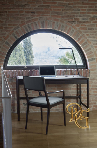 Стол письменный Arturo