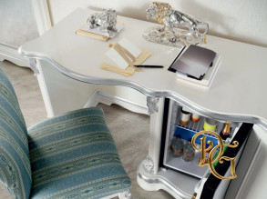 Стол письменный 13209