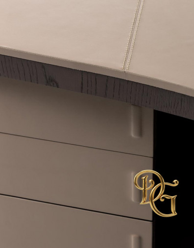 Стол письменный Chairman