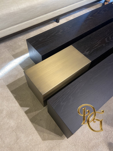 Столик журнальный Courchevel