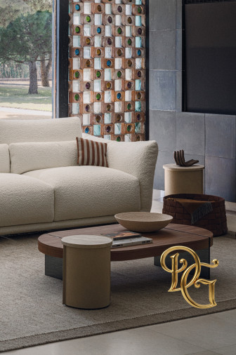 Столик журнальный Byron Brown