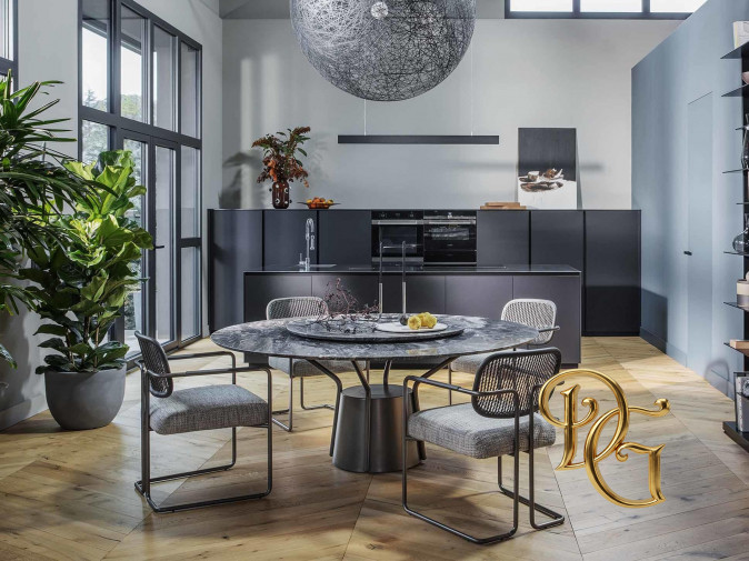 Стол обеденный Balloon