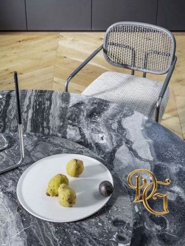 Стол обеденный Balloon