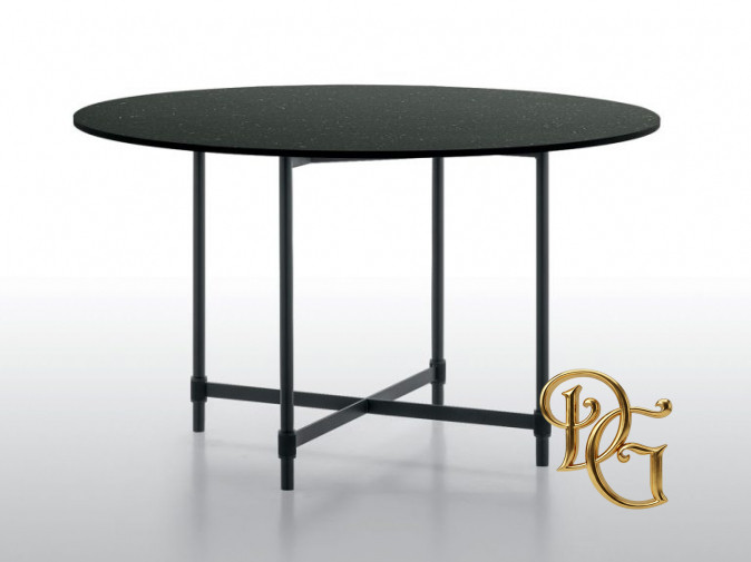 Стол обеденный Tower