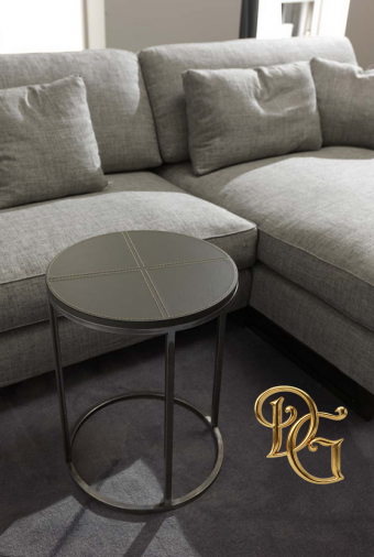 Столик журнальный Barry