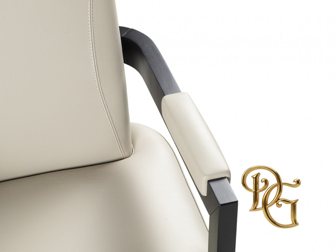 Стул Bristol White