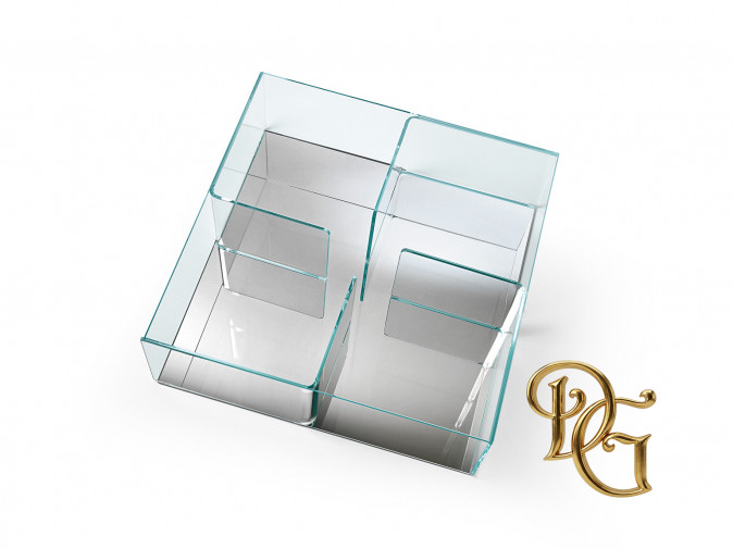 Столик журнальный Quadra