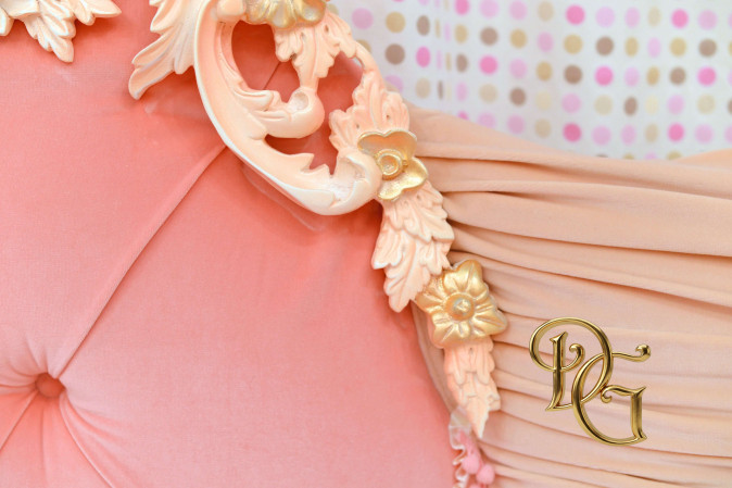 Диван Pretty Lady Vip570