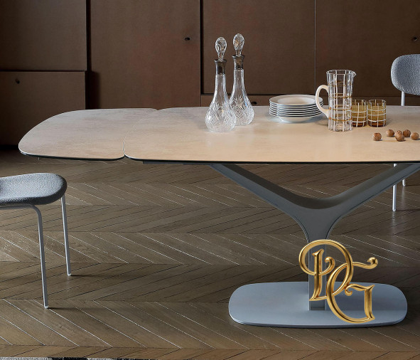 Стол обеденный Ariston