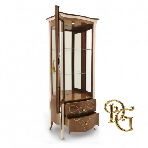 Витрина Butterfly