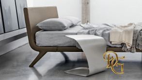 Столик журнальный Duffy