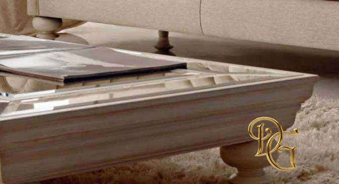 Столик журнальный 618