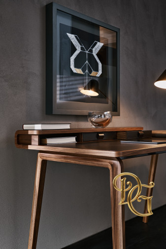 Стол письменный Note