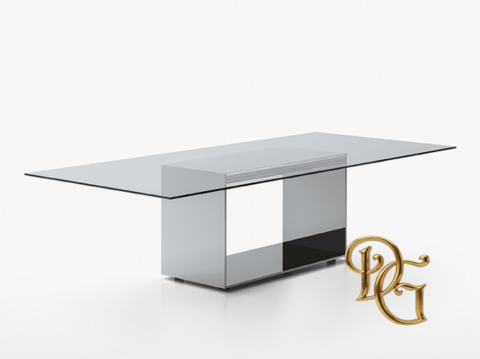 Стол обеденный Judd