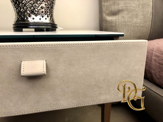 Тумбочка K007