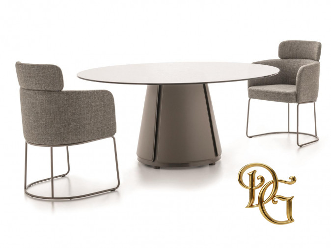 Стол обеденный Claire Round