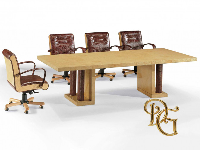 Кресло руководителя Eaton Wood