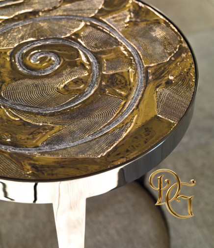 Столик журнальный Amadeus