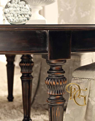 Стол обеденный 756