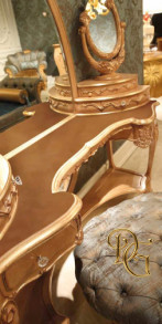 Туалетный столик 3674