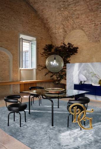 Стол обеденный Edison 790