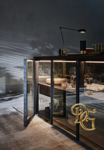 Витрина Adrien