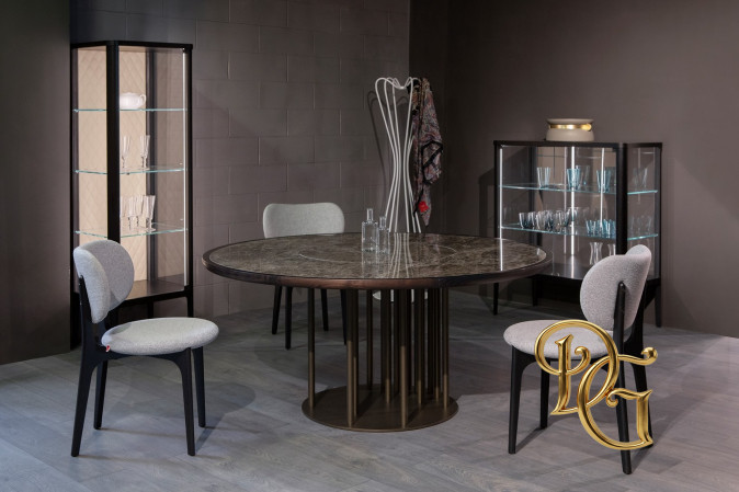 Стол обеденный Luxo