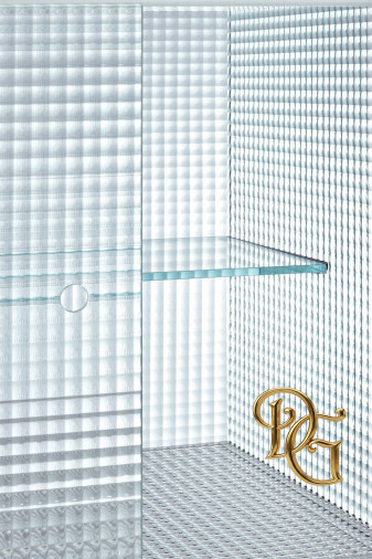 Витрина Commodore