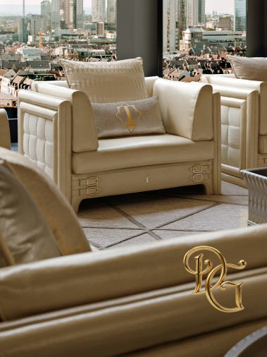 Кресло Numero Tre