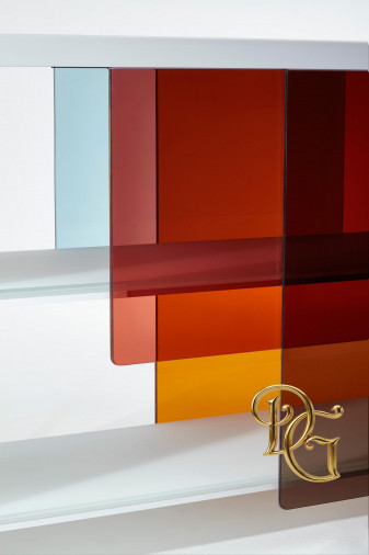 Витрина Layers