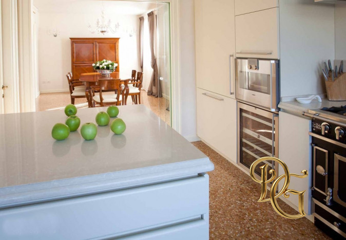 Кухня Duchessa White