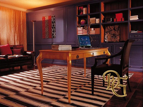 Стол письменный Richelieu