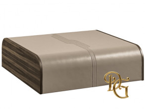 Столик журнальный Beverly