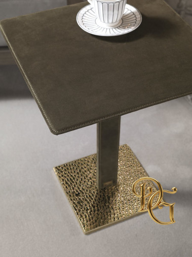 Столик журнальный Yaki