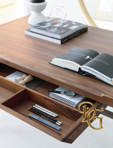 Стол письменный Stylo