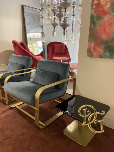 Столик журнальный Salina