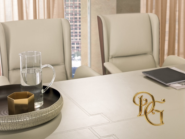 Стол обеденный Avatar