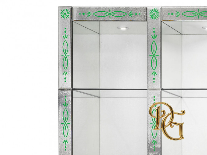 Витрина Enriette