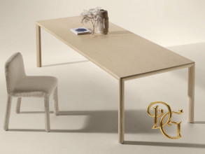 Стол обеденный Correr