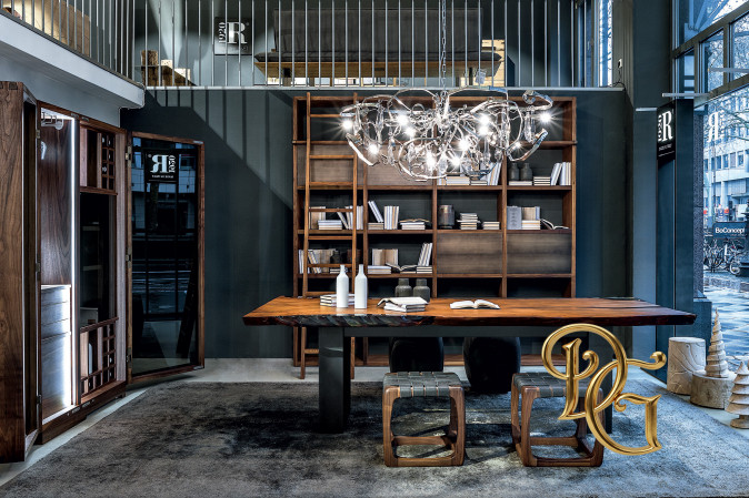 Стол обеденный Kauri Newton