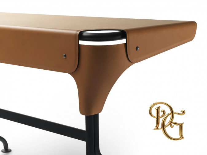 Стол письменный Tucano