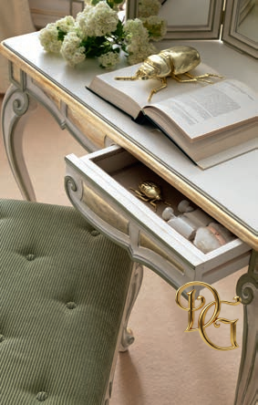 Туалетный столик 3737