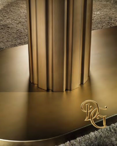 Стол обеденный Douglas Deco