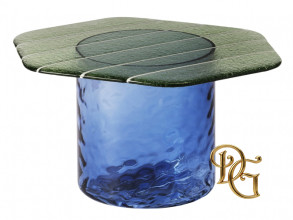 Столик журнальный Striche